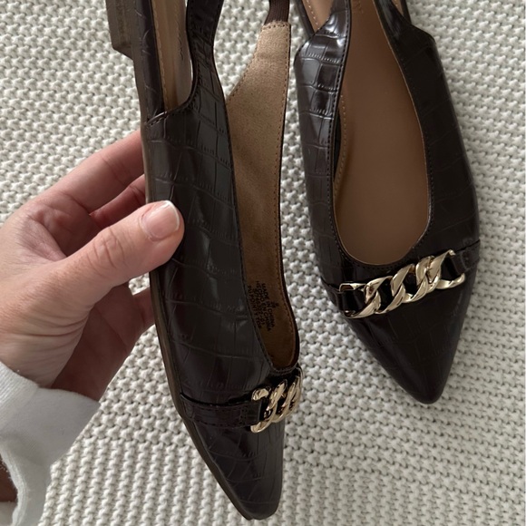 Old Navy faux croc slingbacks - Picture 2 of 6